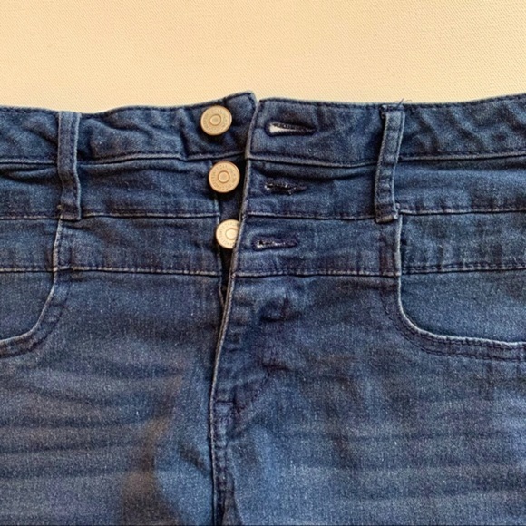 Tokyo Darling Jean Shorts by Aeropostale Sz 2 - Picture 2 of 12